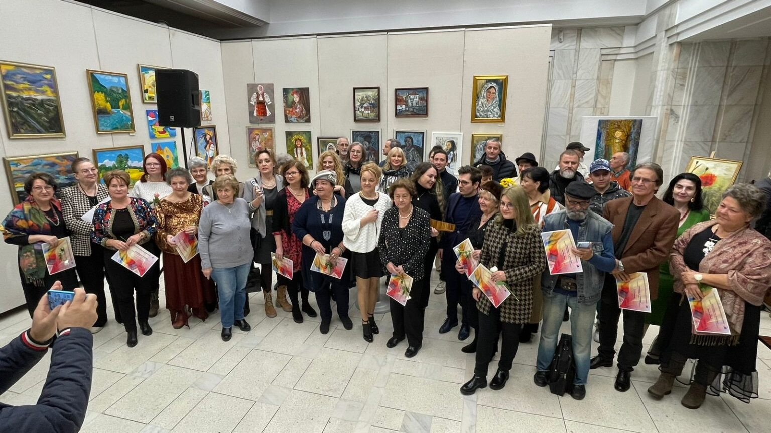 AUTENTIC ROMÂNESC – PALATUL PARLAMENTULUI